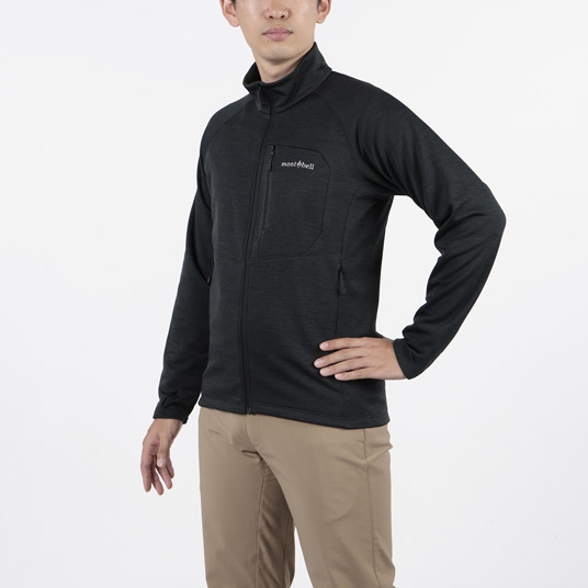 モデル身長175cm／Mサイズ着用