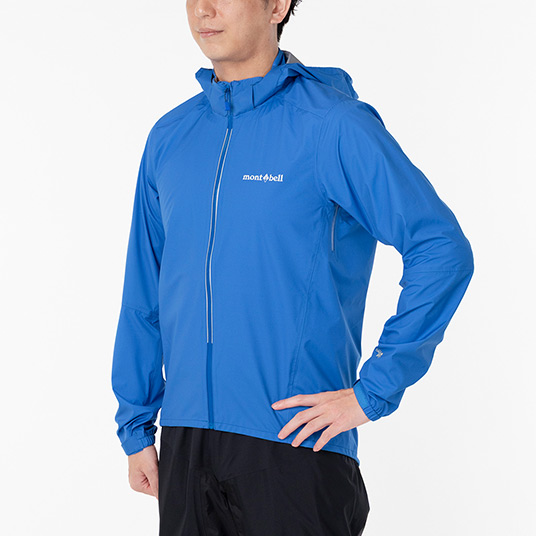 モデル身長174cm／Mサイズ着用