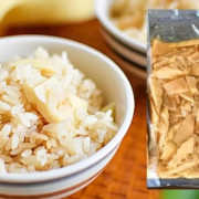 朝掘り新鮮タケノコ使用！農家特製たけのこご飯の素3合用　国産筍たっぷり