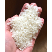 有機肥料を使い、栽培期間中の農薬・除草剤不使用で作ったこだわりのお米「つきあかり」５ｋｇ